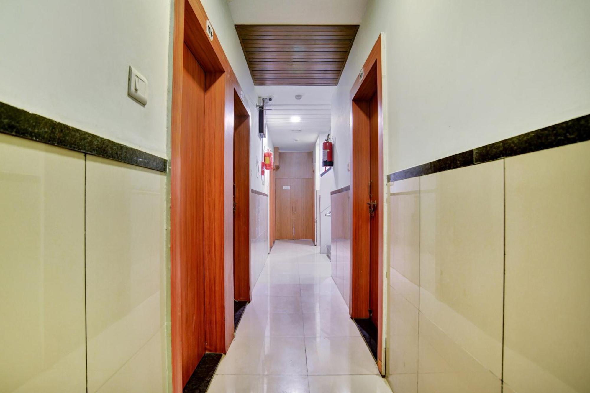 Hotel O Sudipti Resort Hotel 4*